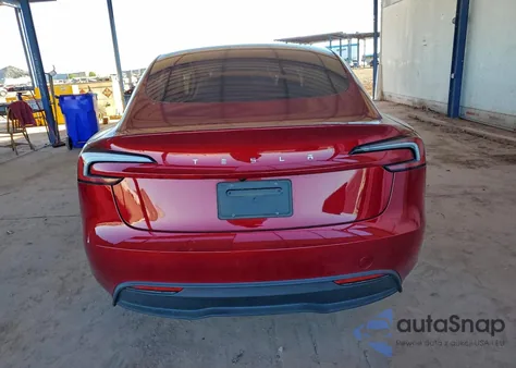 2024 Tesla Model 3 из США, поврежденный, VIN 5YJ3E1EA4RF830646